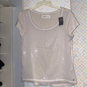 ✨ NWT White Sequin Top 💕